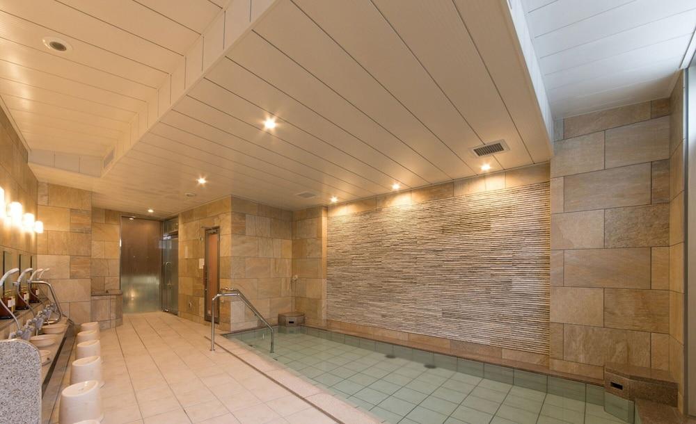 S.Training Center Hotel Oszaka Kültér fotó