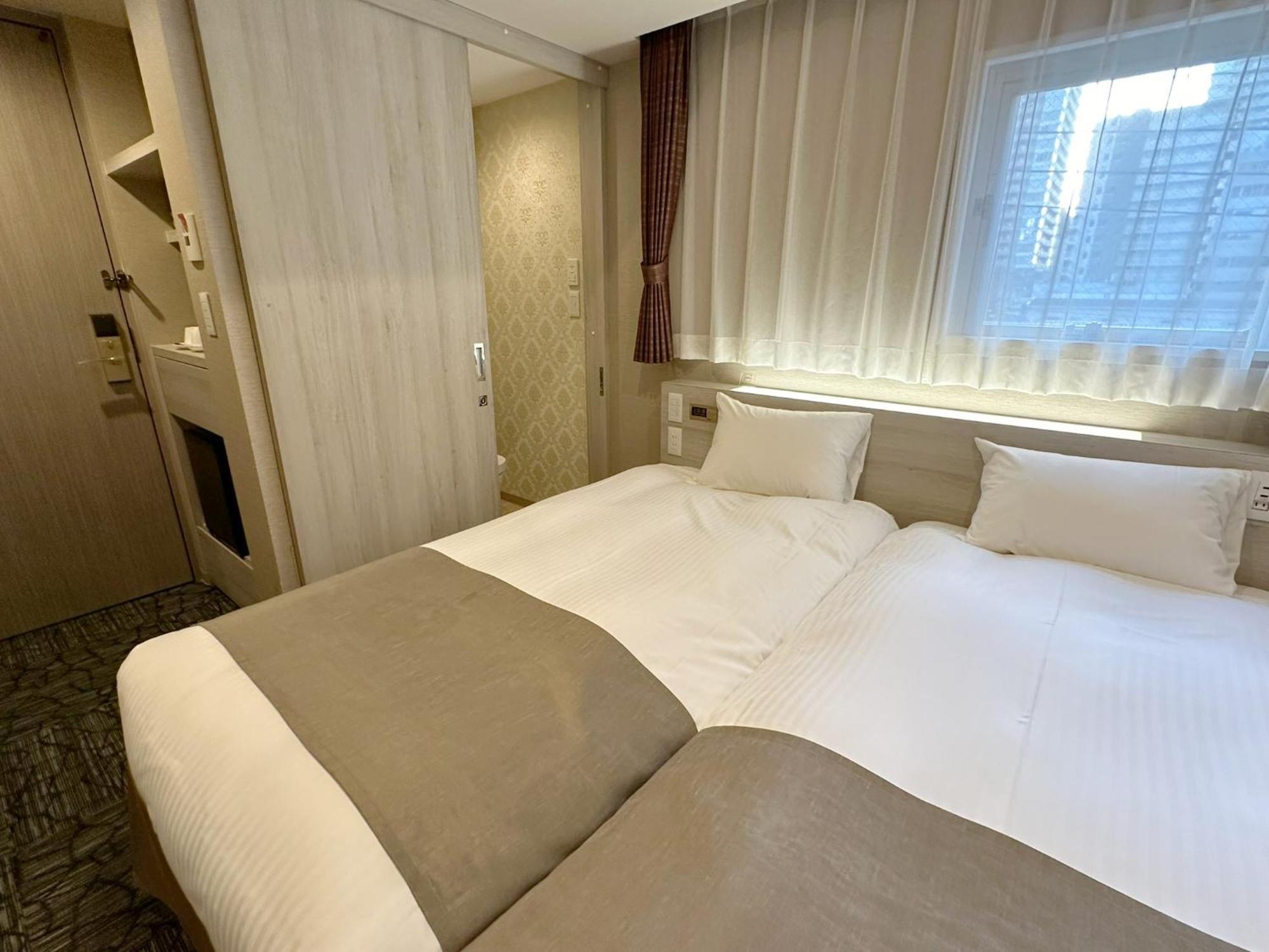 S.Training Center Hotel Oszaka Kültér fotó